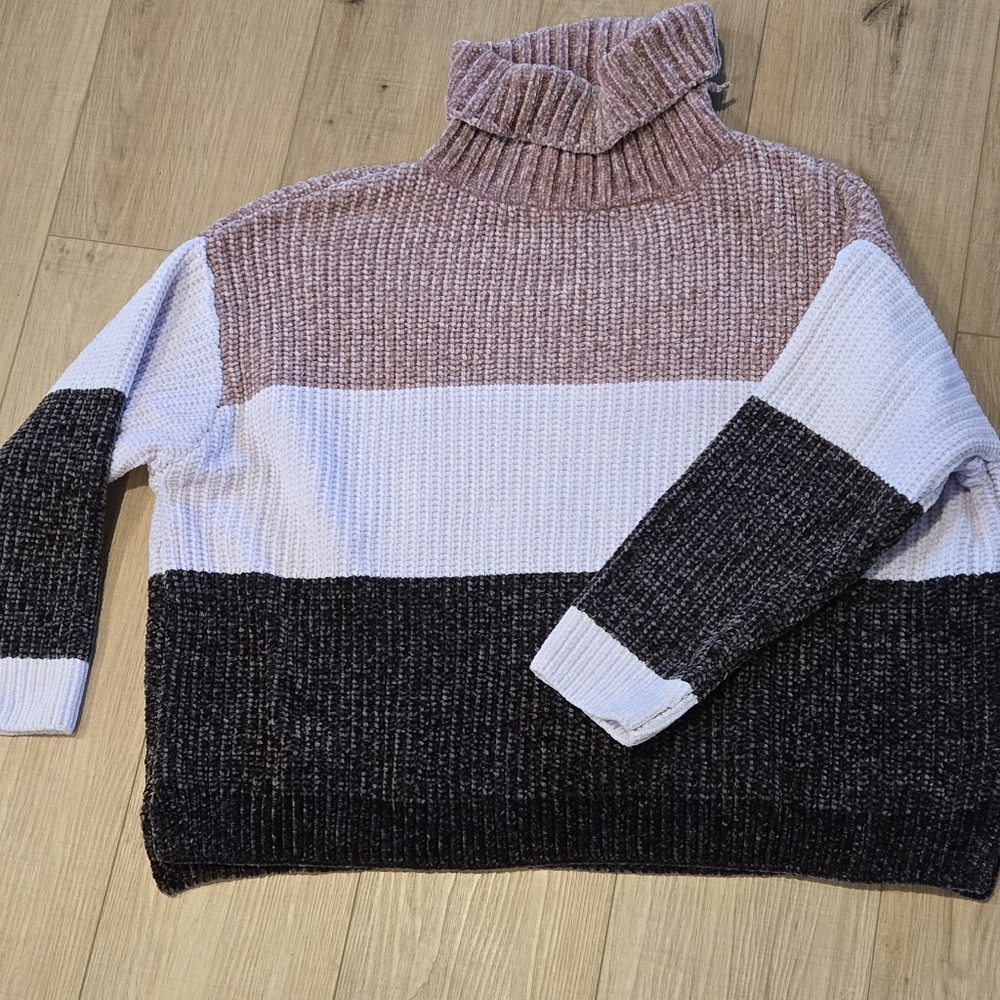 🥊Elegant Colorblock Turtleneck Sweater